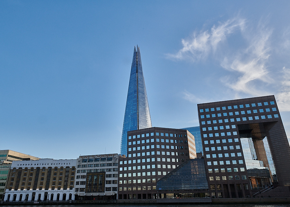 OnTheThames111022-18