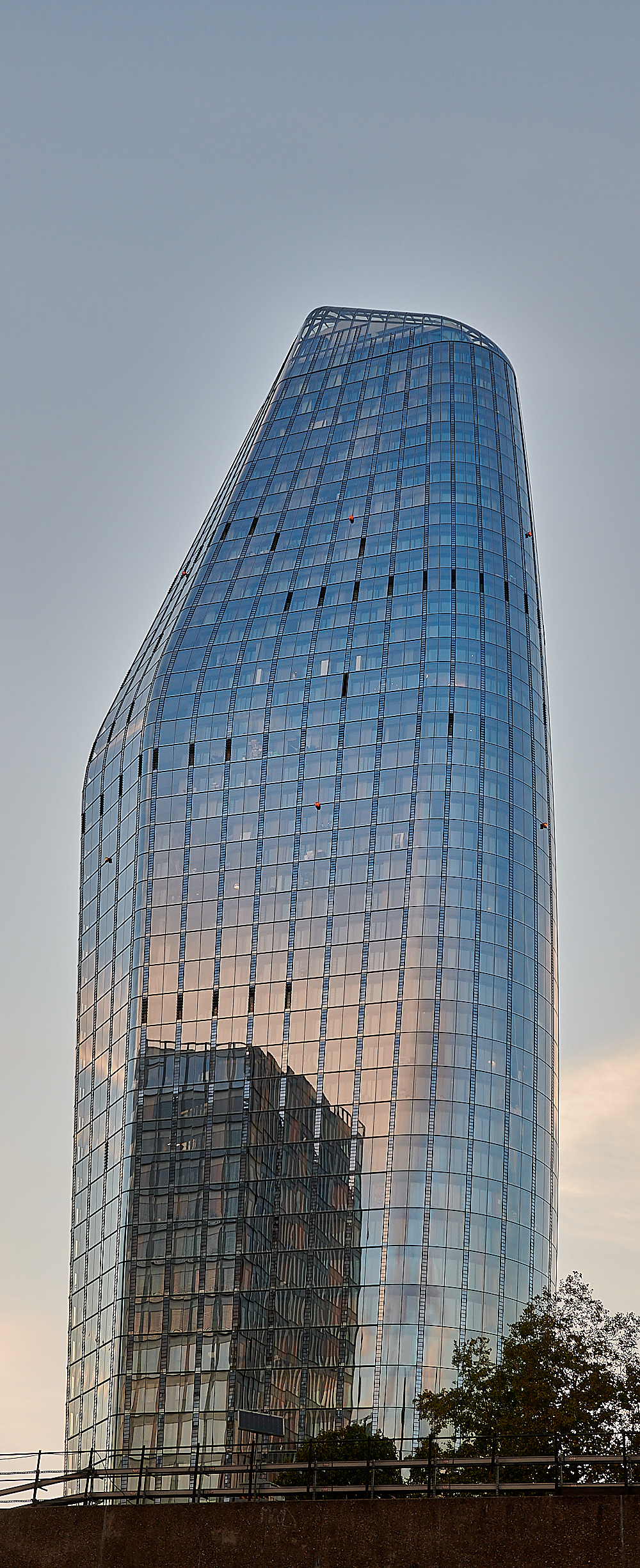 OnTheThames111022-23