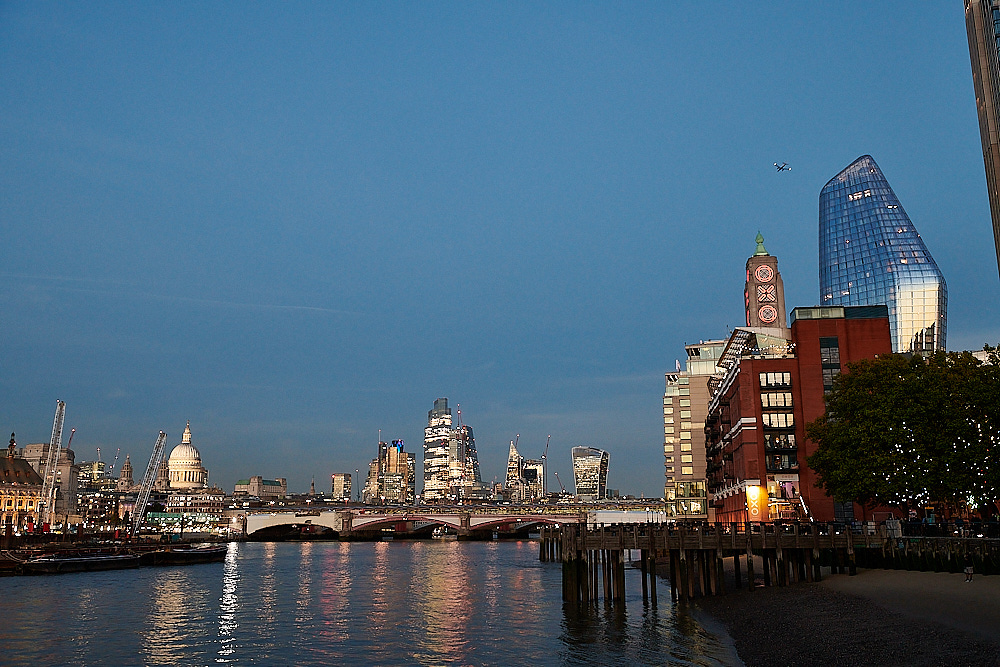 OnTheThames111022-27