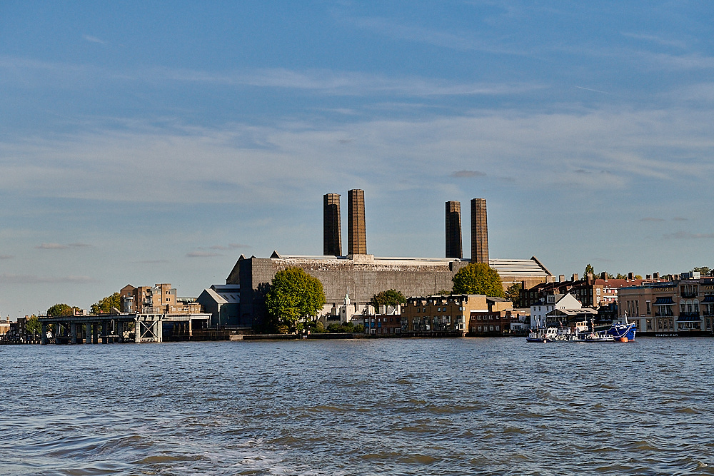 OnTheThames111022-5